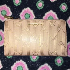 Brand new Michael Kors wallet